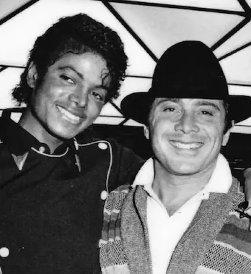Aranyfalak: Paul Anka otthonában, ahol Michael Jackson lóg